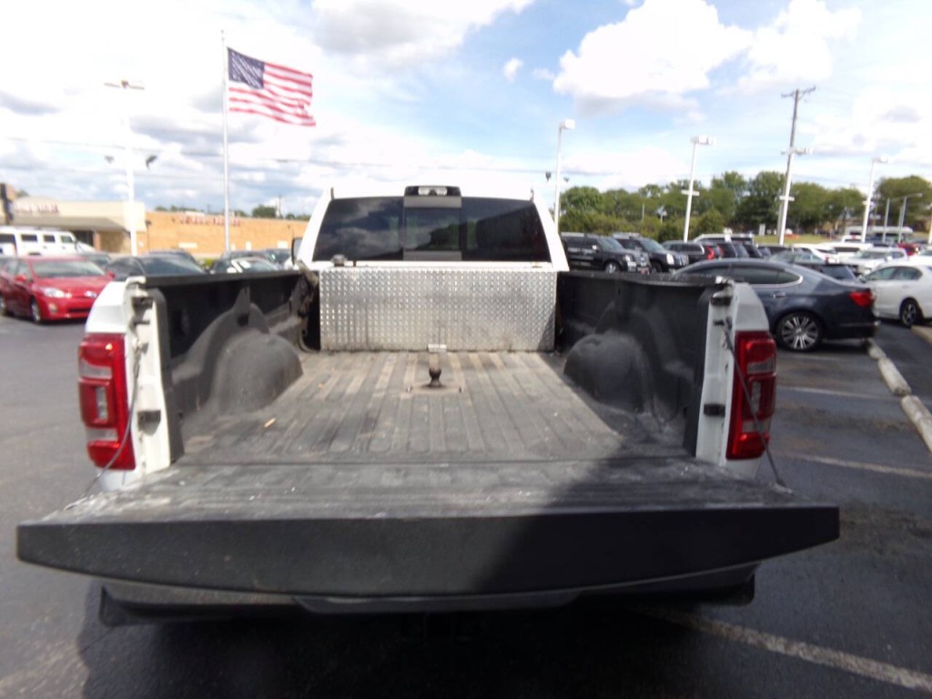 2023 RAM 3500 Image 58