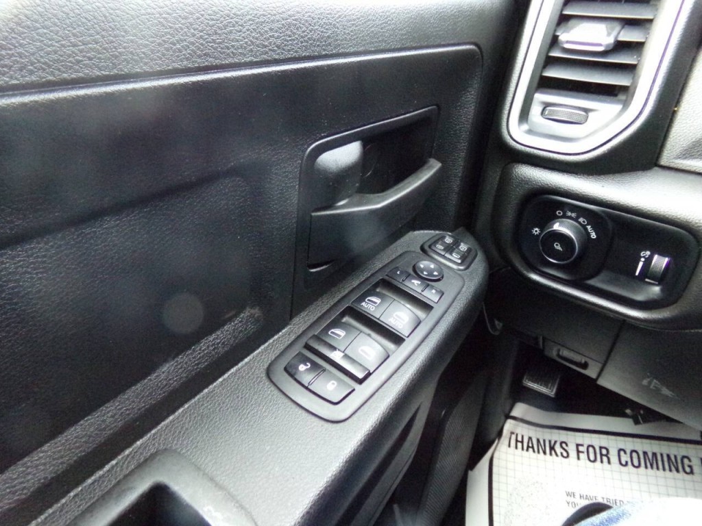 2023 RAM 3500 Image 71