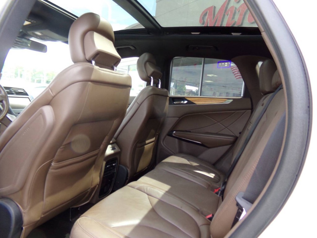 2015 Lincoln MKC Image 16