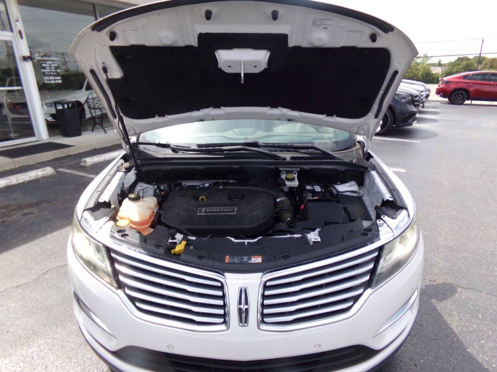 2015 Lincoln MKC Image 44