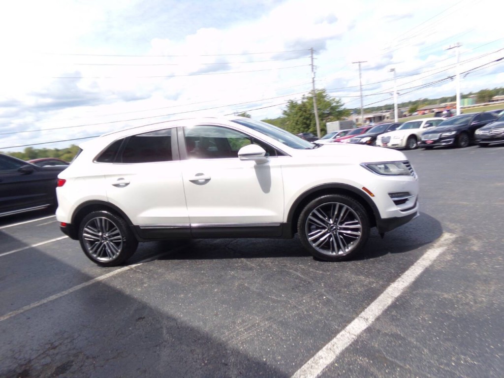 2015 Lincoln MKC Image 48