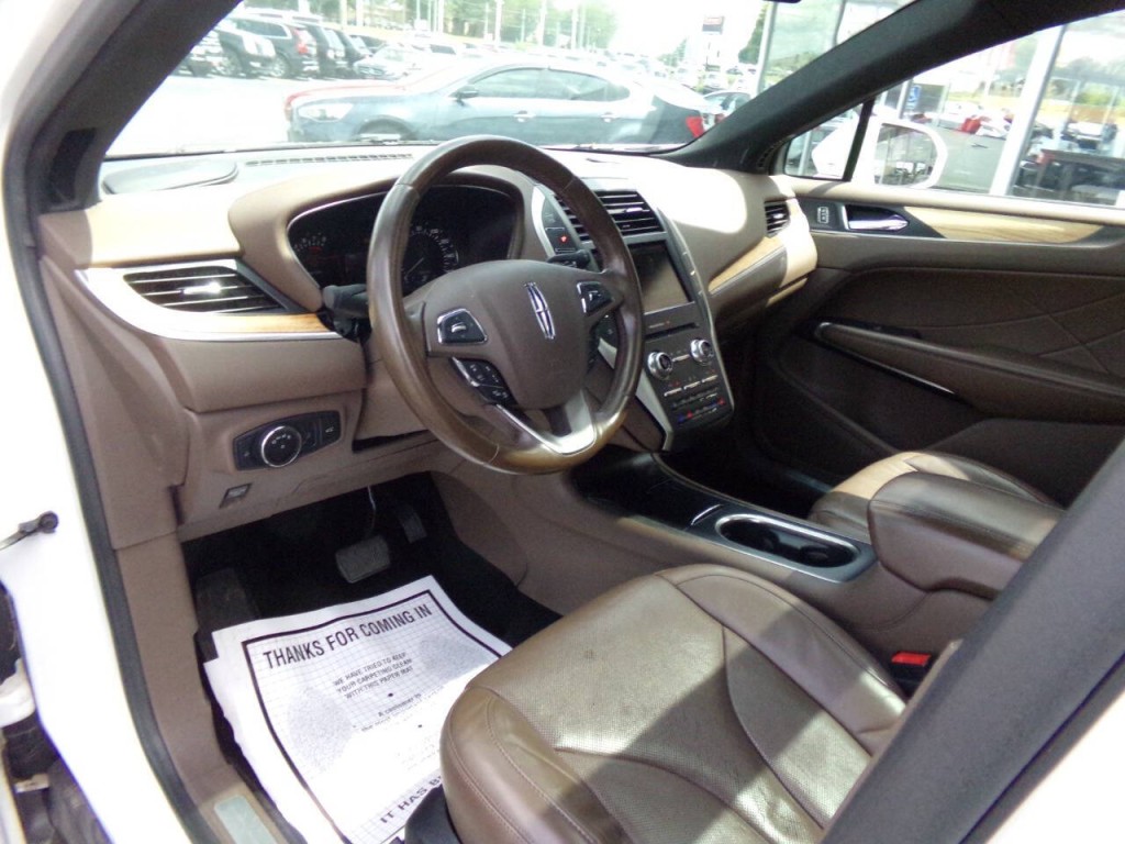 2015 Lincoln MKC Image 54