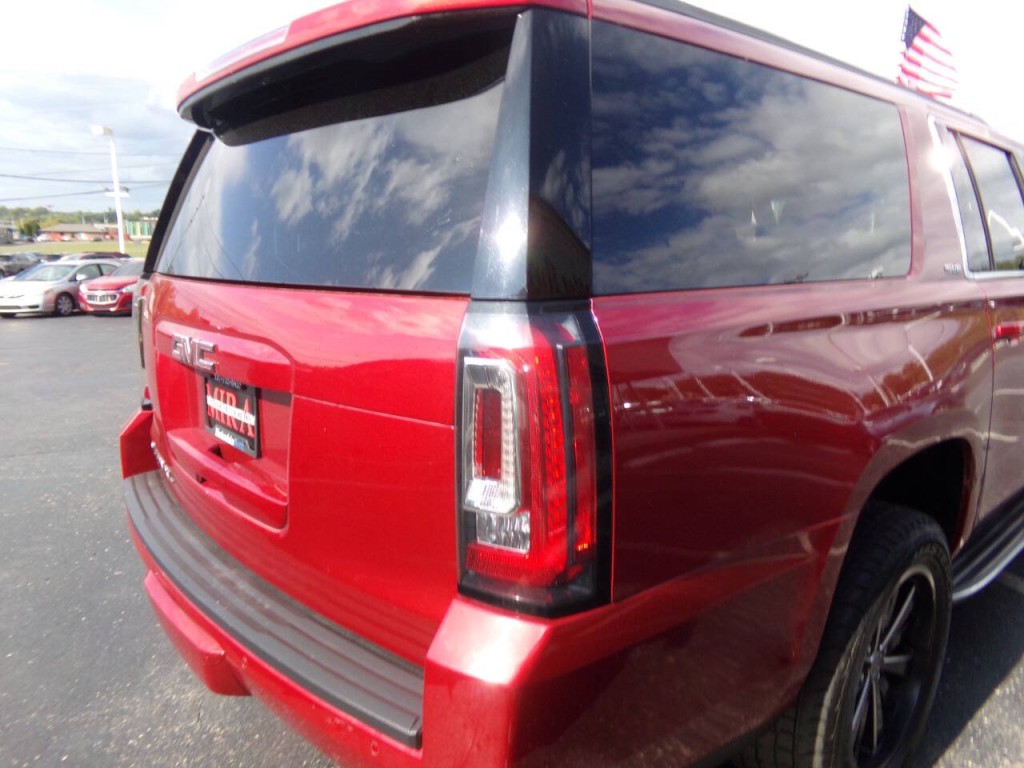 2015 GMC Yukon Image 19