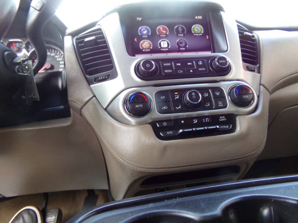 2015 GMC Yukon Image 38