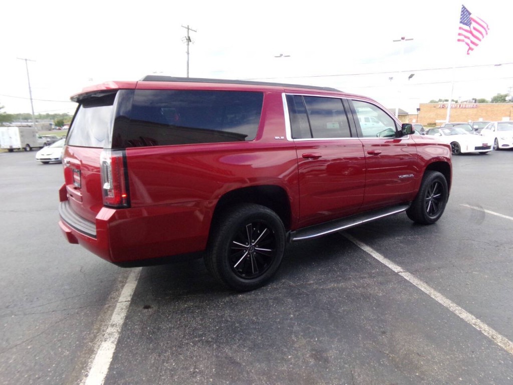 2015 GMC Yukon Image 47