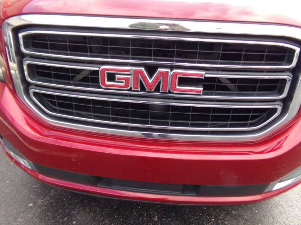 2015 GMC Yukon Image 49