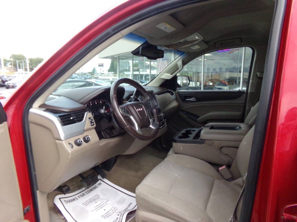 2015 GMC Yukon Image 50