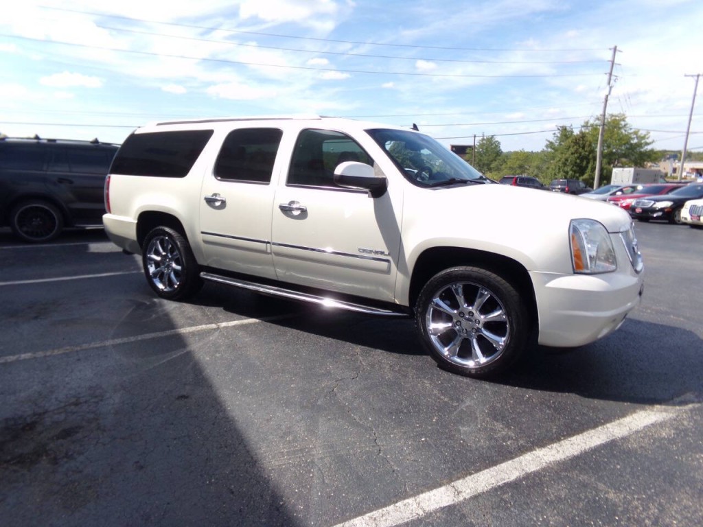 2013 GMC Yukon Image 3