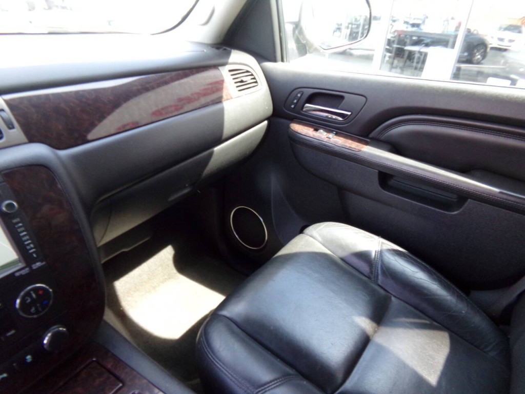 2013 GMC Yukon Image 28