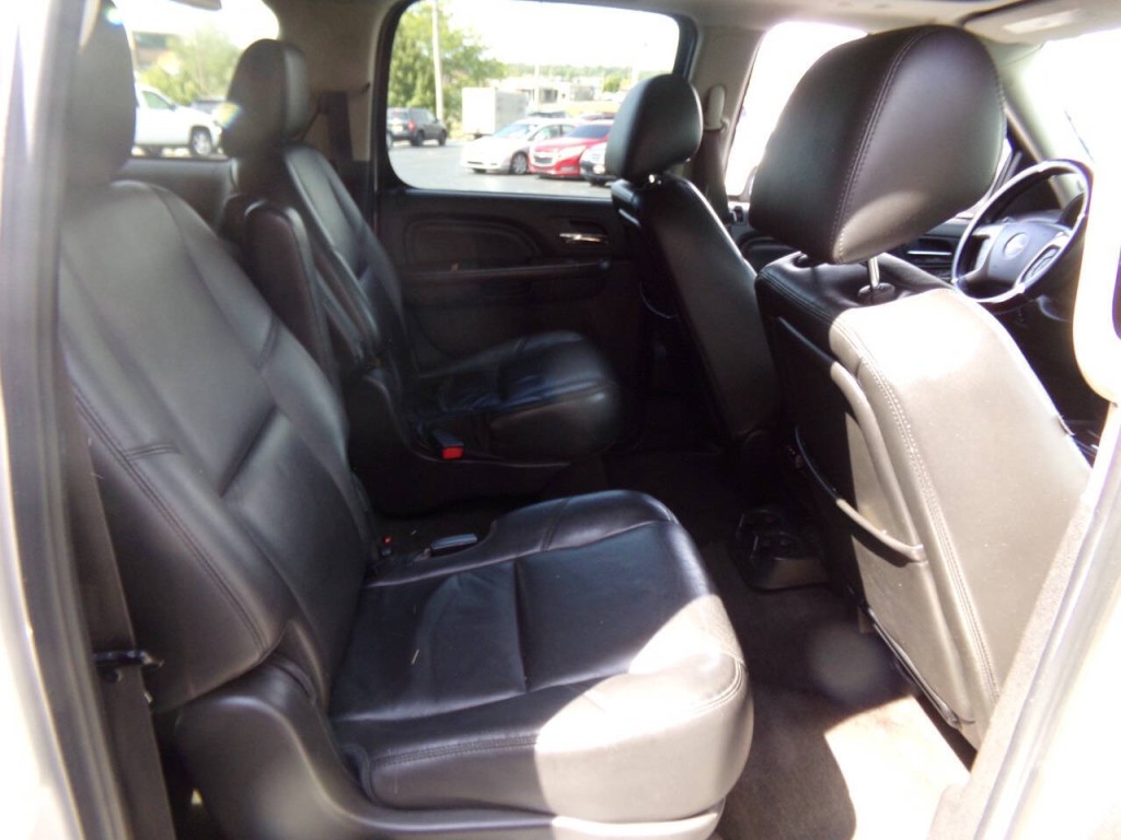 2013 GMC Yukon Image 32