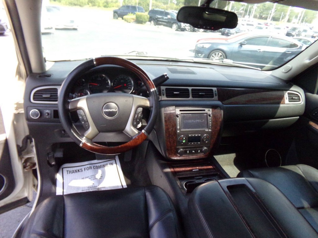 2013 GMC Yukon Image 12
