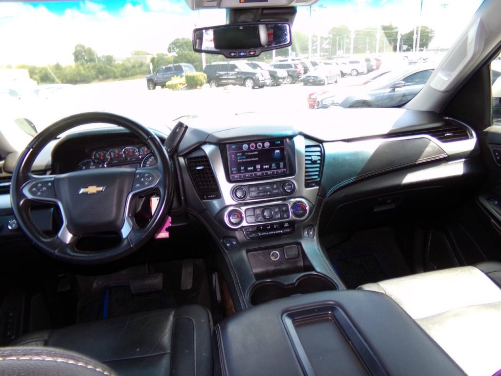 2016 Chevrolet Tahoe Image 19