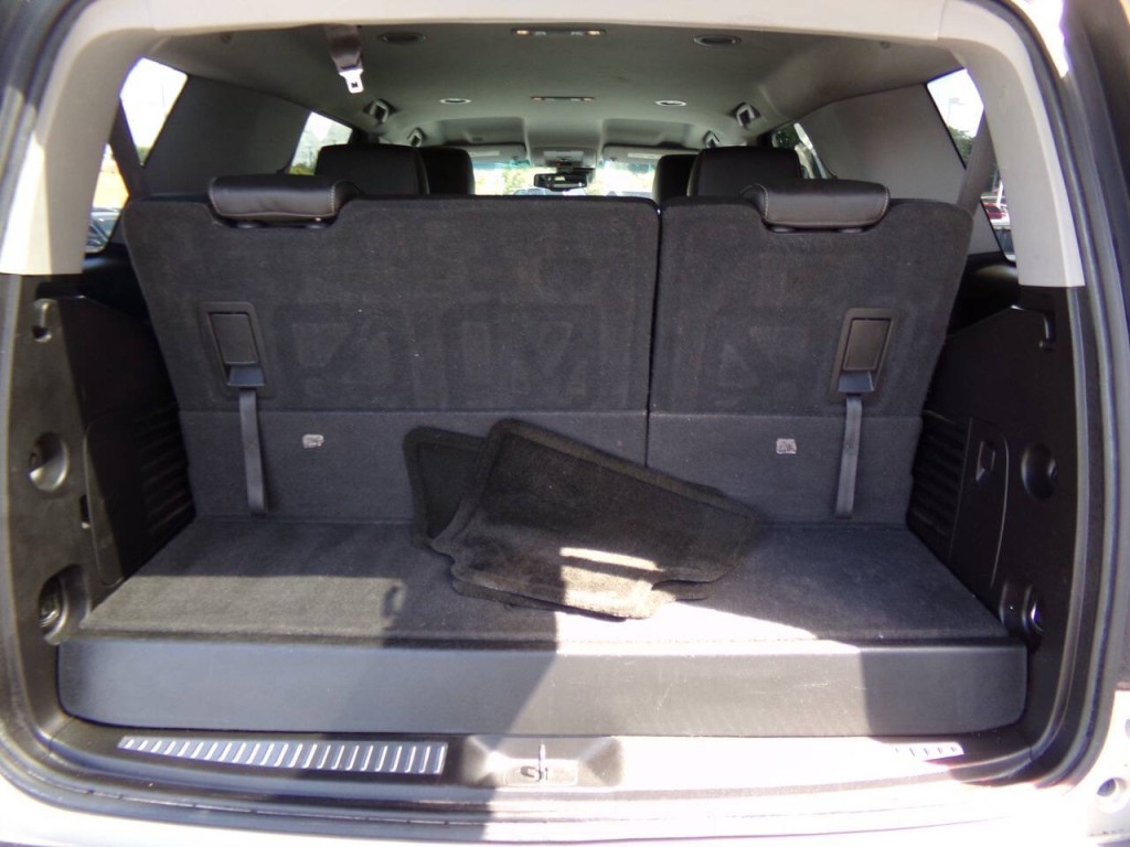2016 Chevrolet Tahoe Image 21