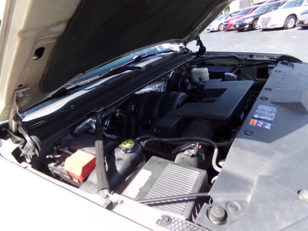 2016 Chevrolet Tahoe Image 35