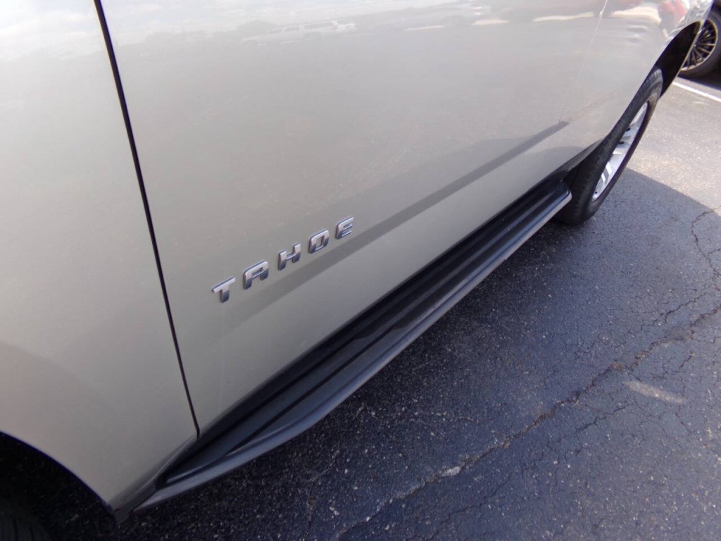 2016 Chevrolet Tahoe Image 40