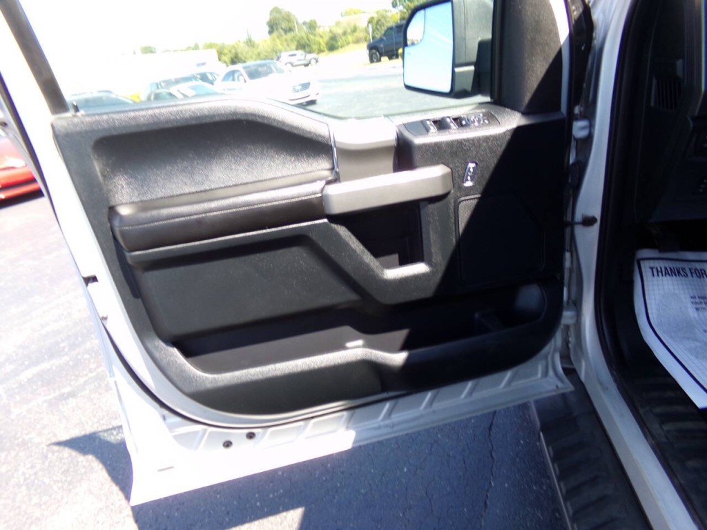 2017 Ford F-150 Image 12