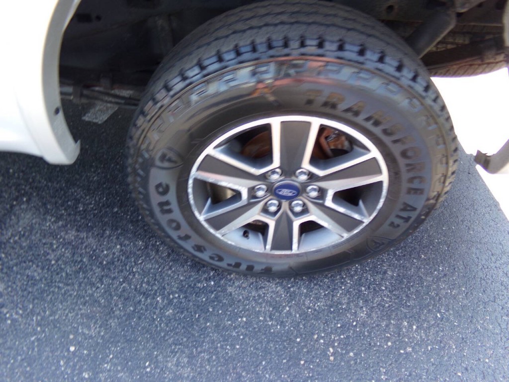2017 Ford F-150 Image 38