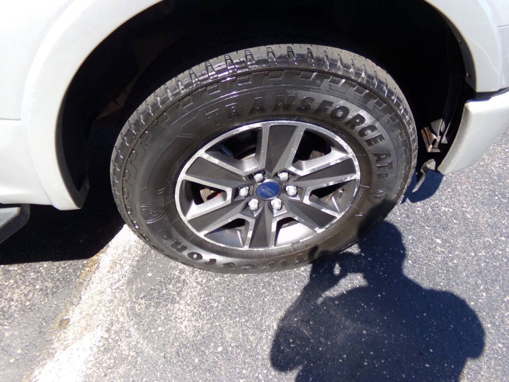2017 Ford F-150 Image 46