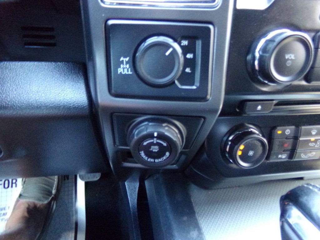 2017 Ford F-150 Image 61