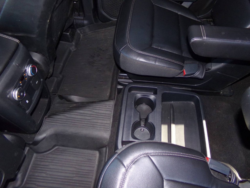 2020 Ford Explorer Image 17