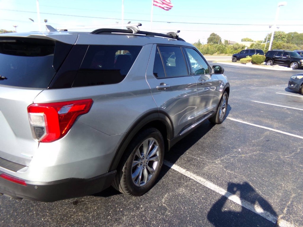 2020 Ford Explorer Image 43