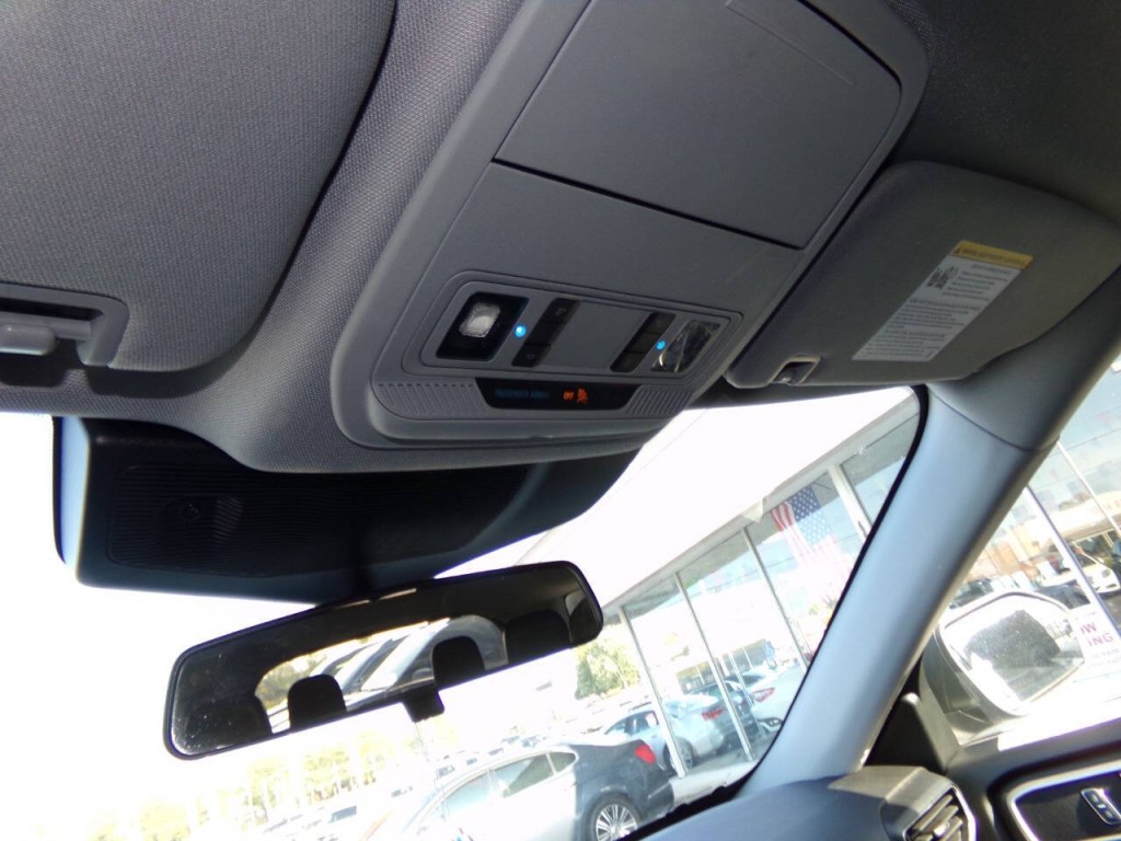 2020 Ford Explorer Image 64