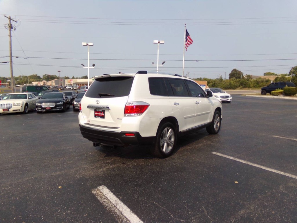 2012 Toyota Highlander Image 7