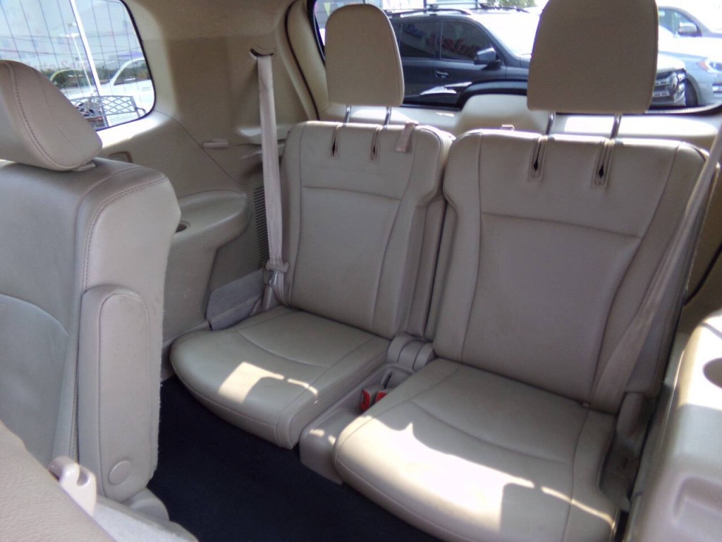 2012 Toyota Highlander Image 16