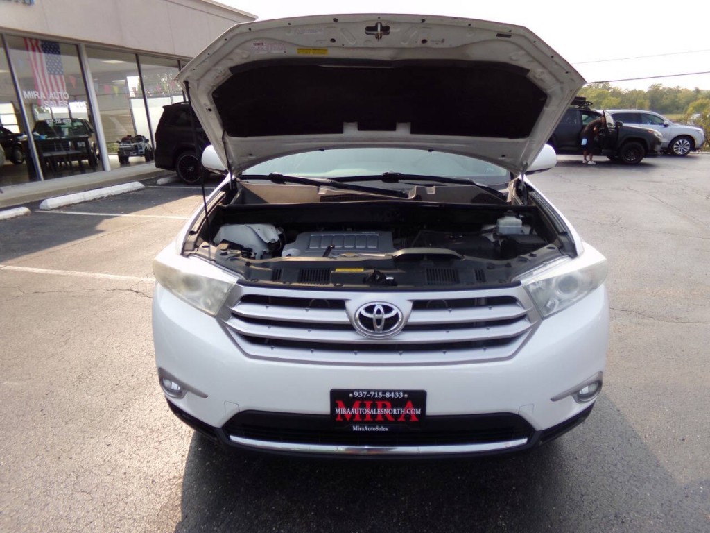 2012 Toyota Highlander Image 37