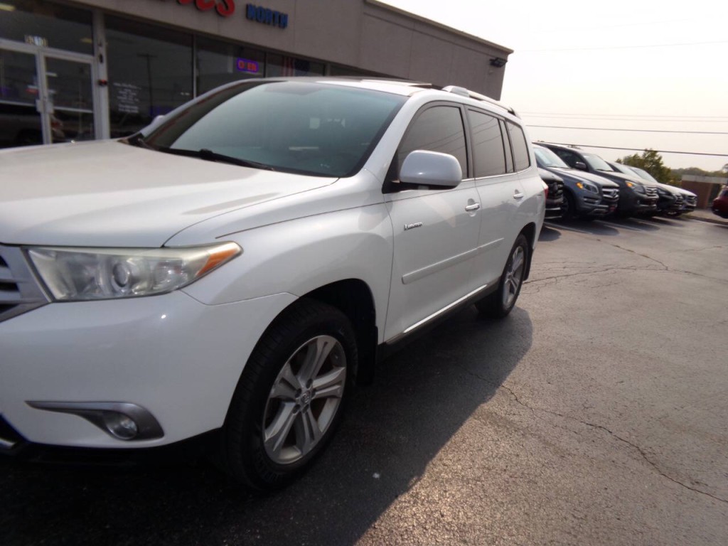2012 Toyota Highlander Image 38