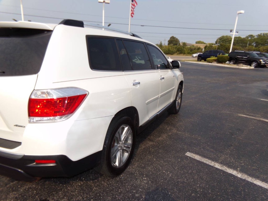 2012 Toyota Highlander Image 45