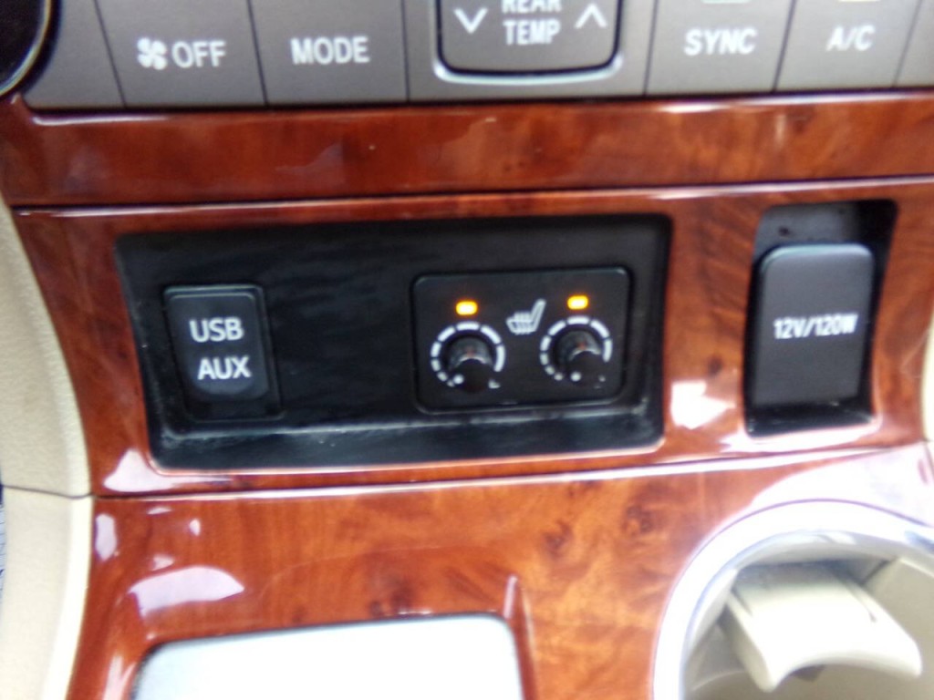 2012 Toyota Highlander Image 63