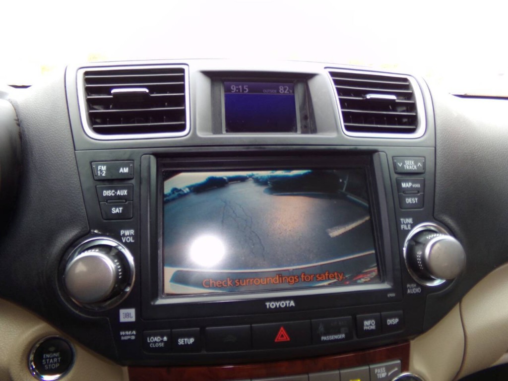 2012 Toyota Highlander Image 65