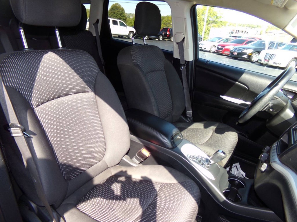 2017 Dodge Journey Image 29