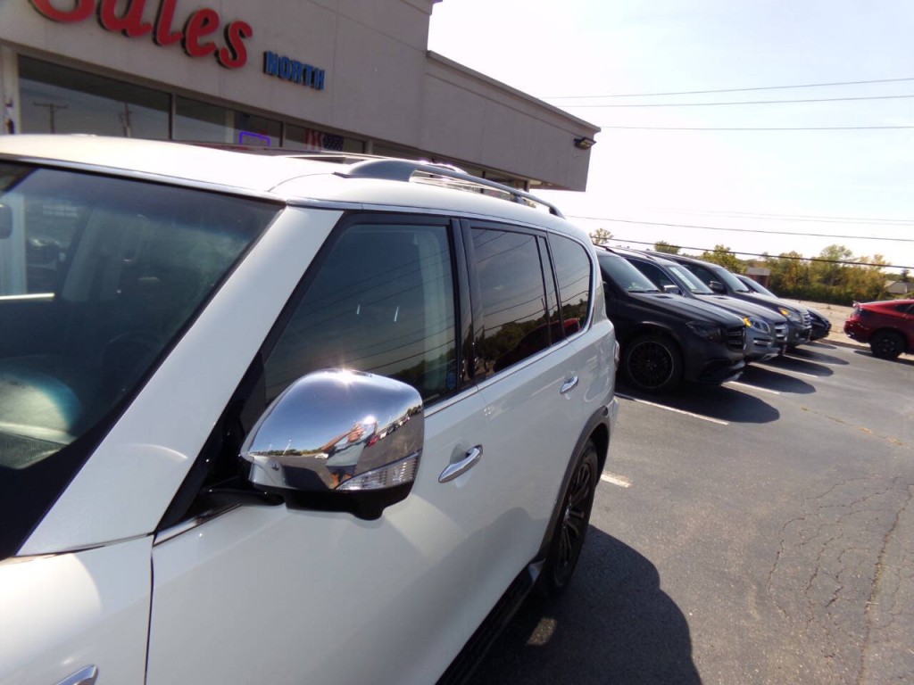 2017 Nissan Armada Image 46