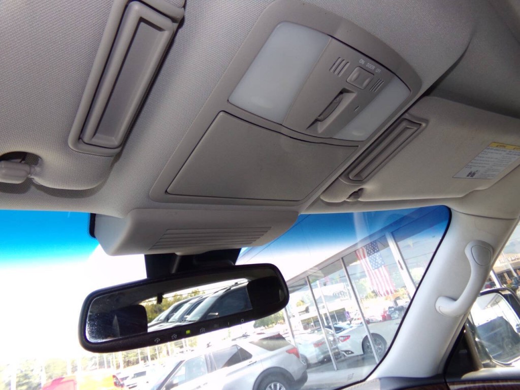 2017 Nissan Armada Image 75