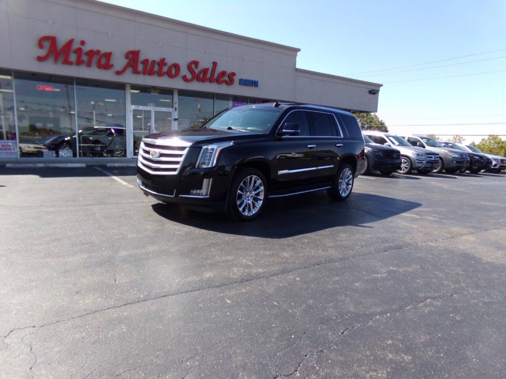 2019 Cadillac Escalade Image 3