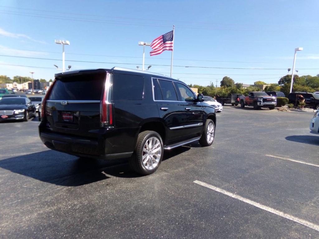 2019 Cadillac Escalade Image 7