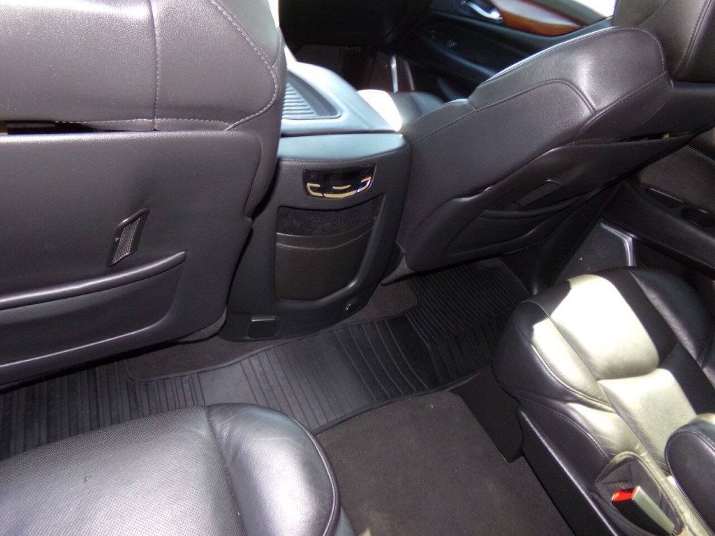 2019 Cadillac Escalade Image 17