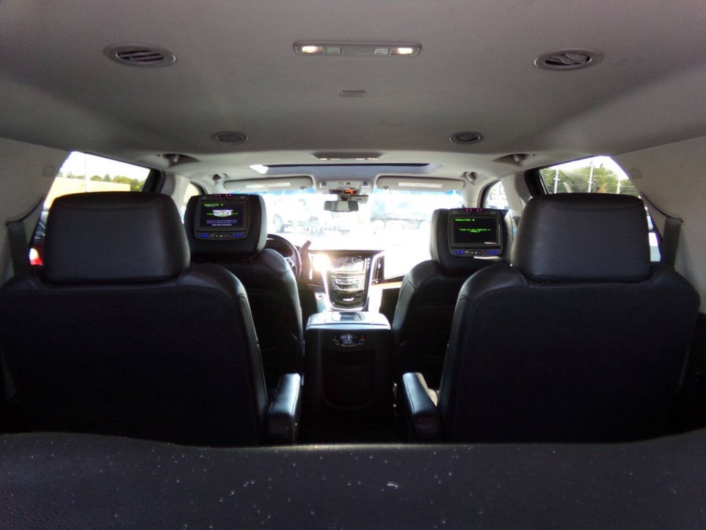 2019 Cadillac Escalade Image 24