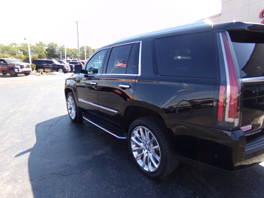 2019 Cadillac Escalade Image 46