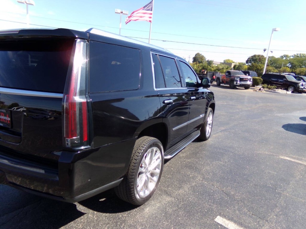 2019 Cadillac Escalade Image 50