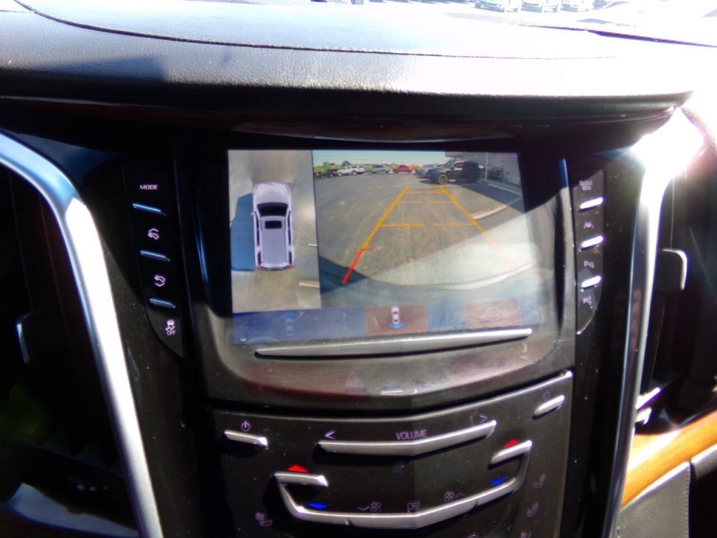 2019 Cadillac Escalade Image 73