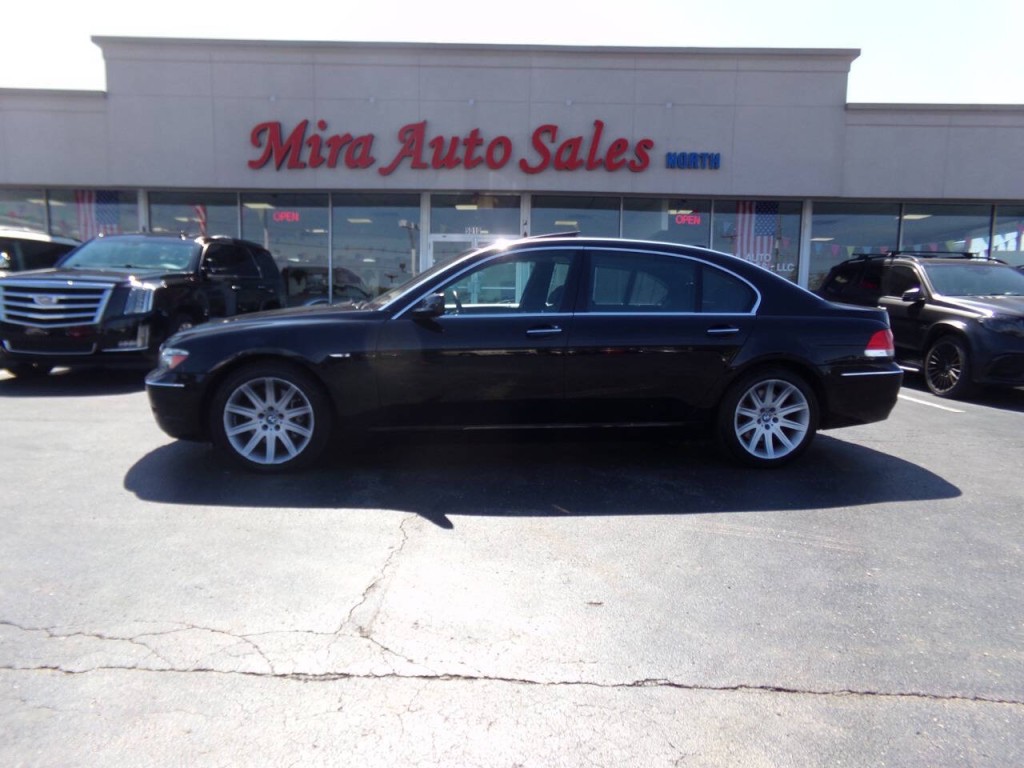 2006 BMW 7 Series Image 2
