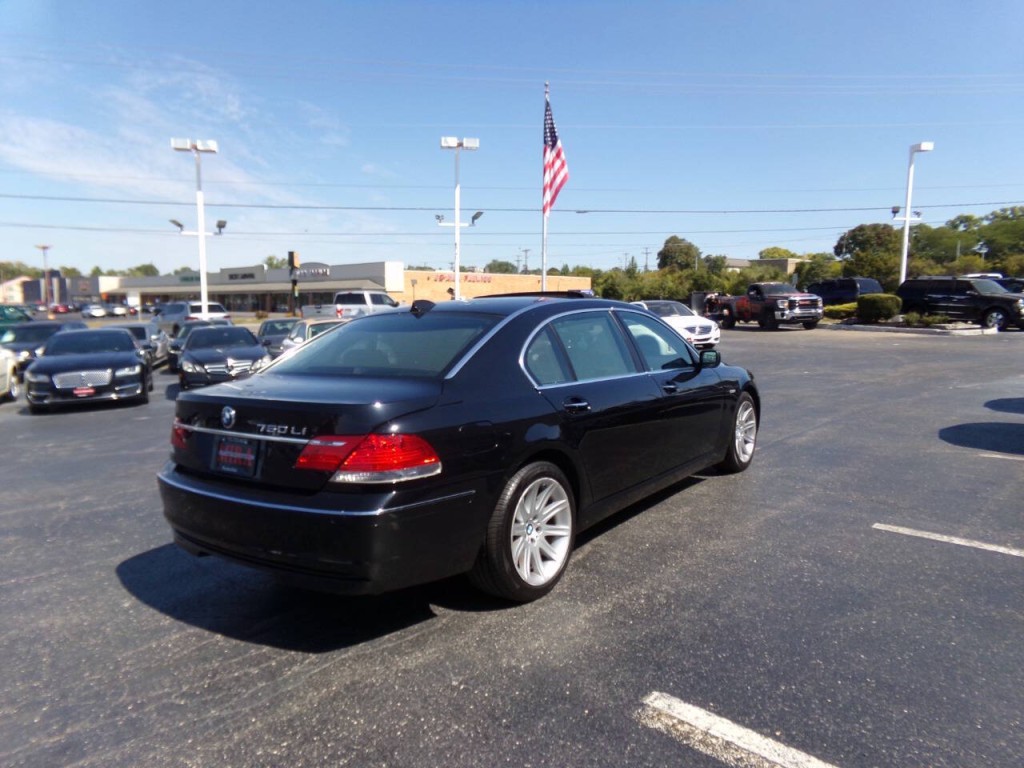2006 BMW 7 Series Image 7
