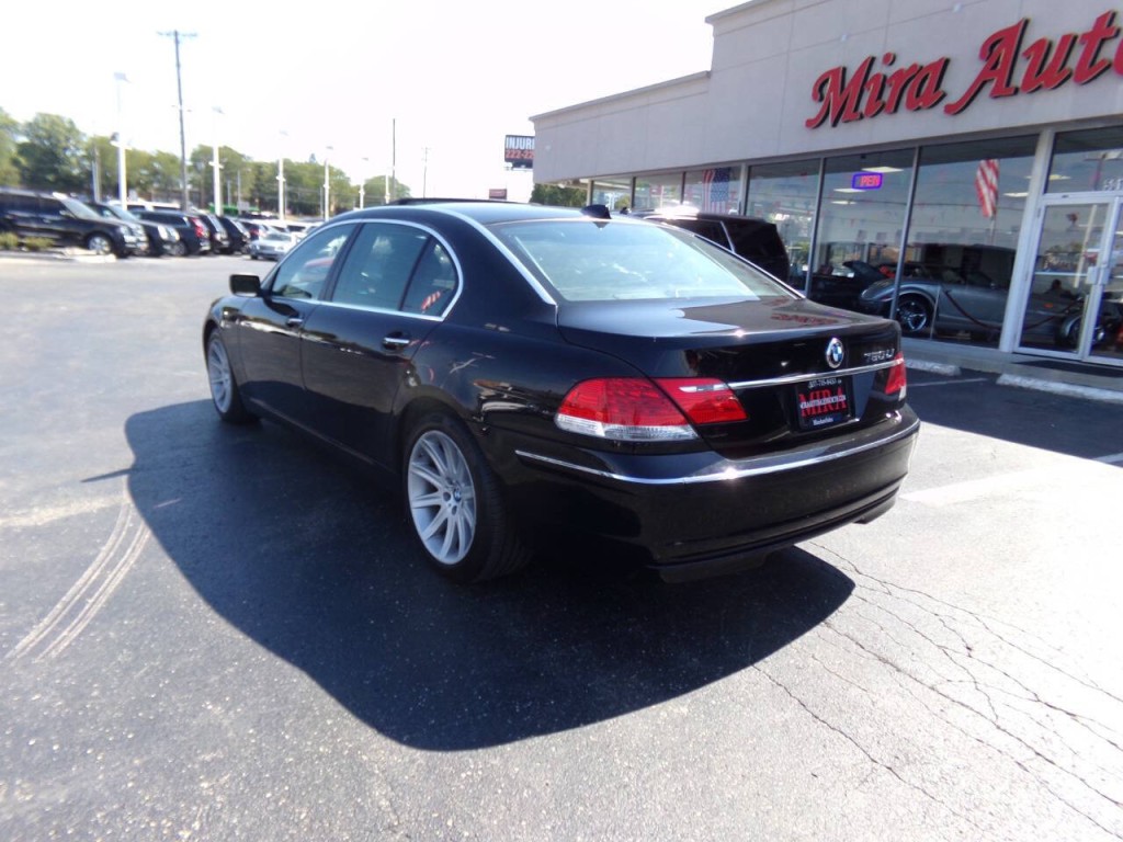 2006 BMW 7 Series Image 9