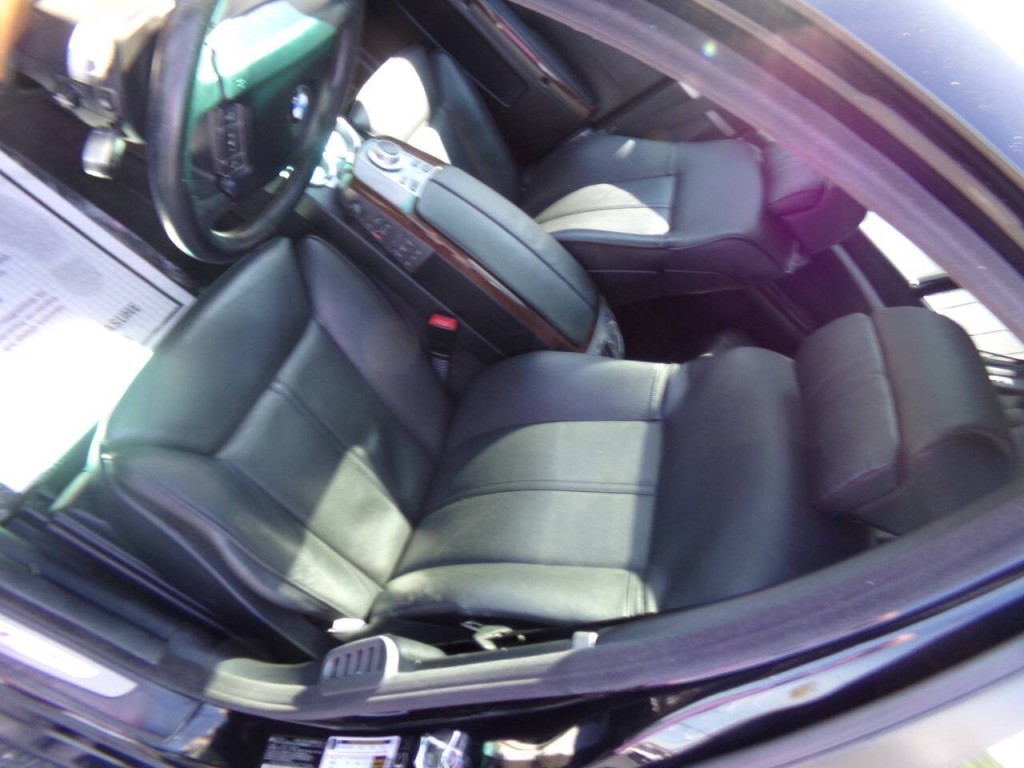 2006 BMW 7 Series Image 12