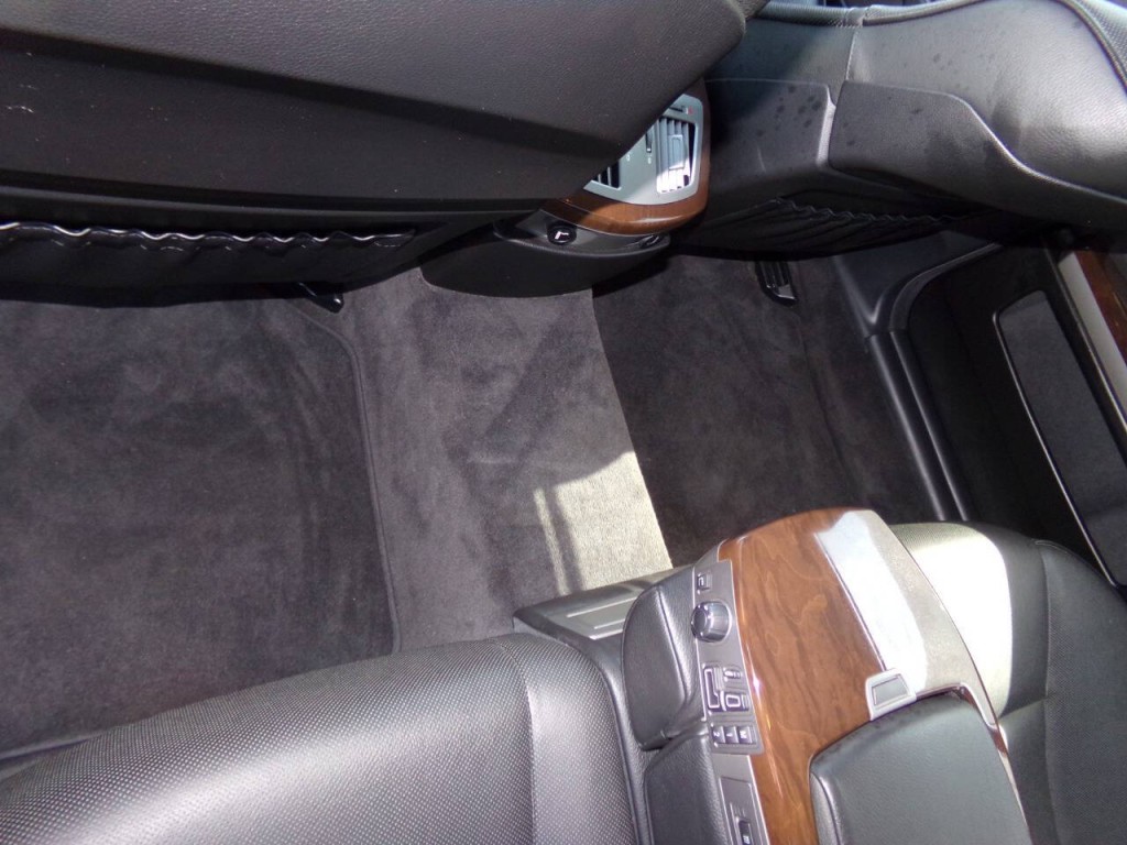 2006 BMW 7 Series Image 20