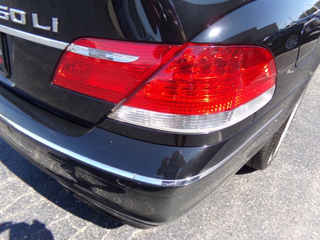 2006 BMW 7 Series Image 55
