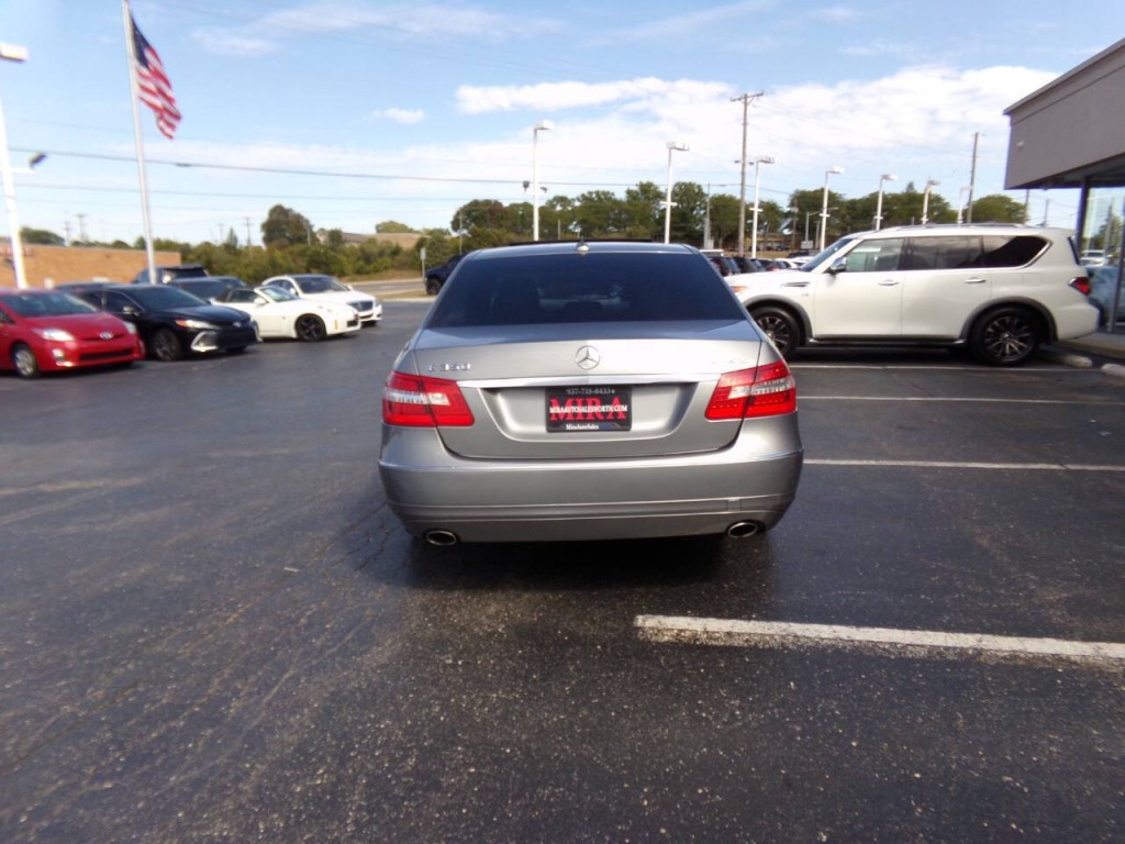 2012 Mercedes-Benz E-Class Image 6